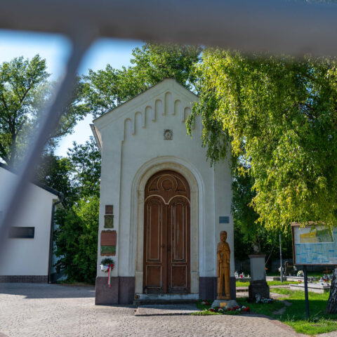 Meseelőadás-Ulrich Hub: Nyolckor a bárkán